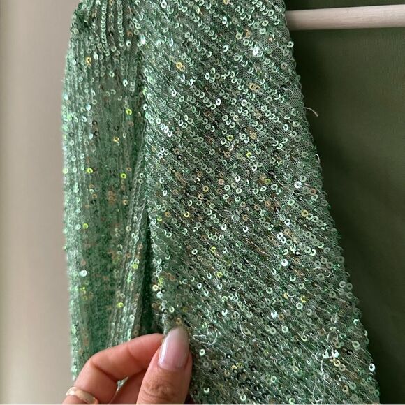 Mac Duggal Sequin Blouson Sleeve Dress - Picture 7 of 9